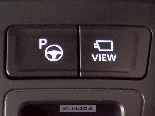 Toyota NOAH HYBRID 2023-07 7501936-7