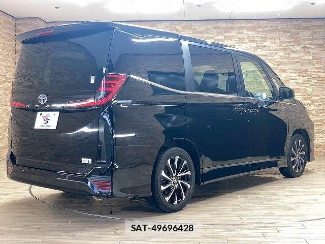Toyota NOAH HYBRID 2024-07 7501934-15