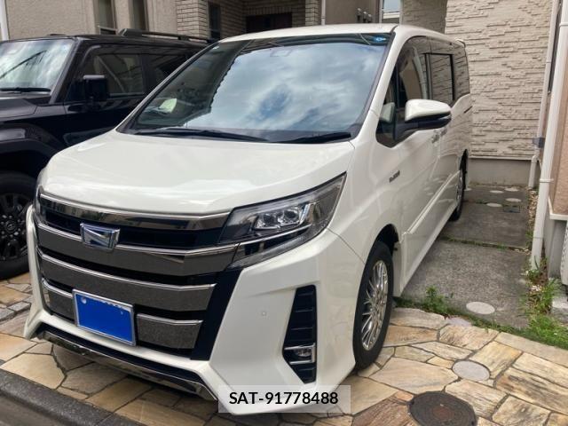 Toyota NOAH HYBRID 2020-03 7509461-0