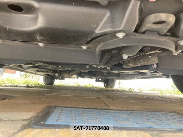 Toyota NOAH HYBRID 2020-03 7509461-7
