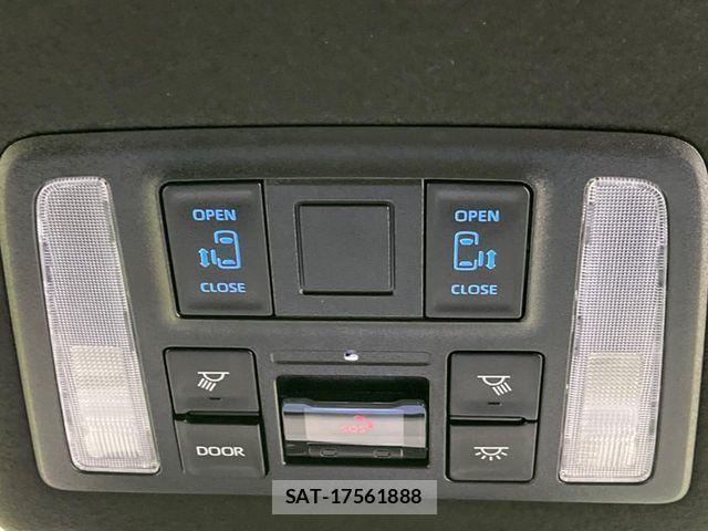 Toyota NOAH HYBRID 2024-06 7501935-2
