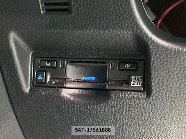 Toyota NOAH HYBRID 2024-06 7501935-6
