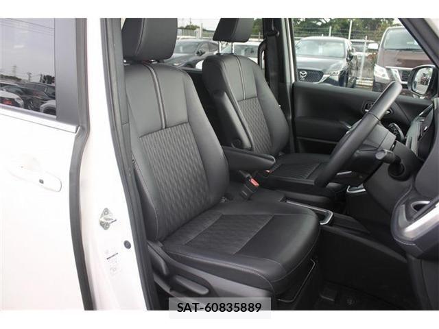 Toyota NOAH HYBRID 2023-07 7509459-24