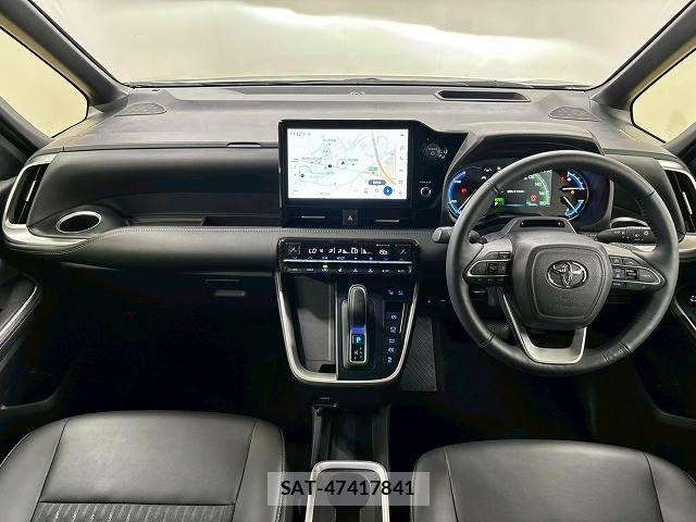 Toyota NOAH HYBRID 2025-01 7501930-2