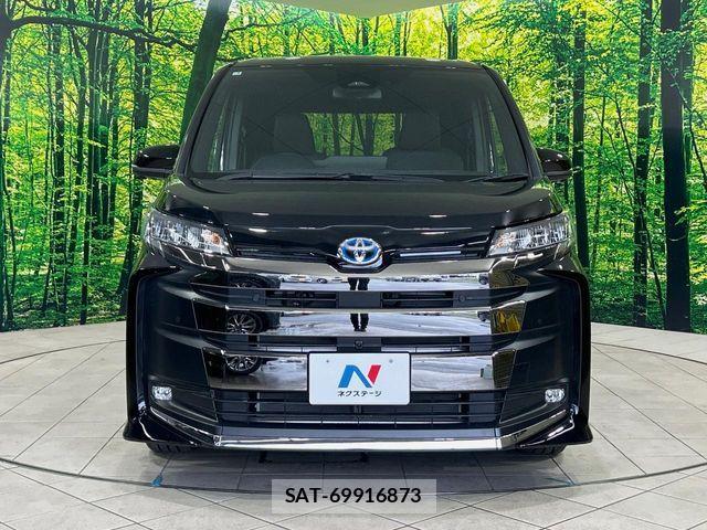 Toyota NOAH HYBRID 2025-03 7562571-14
