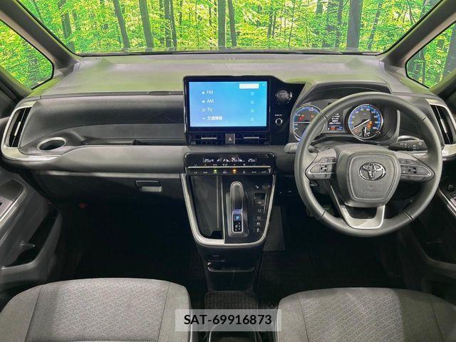 Toyota NOAH HYBRID 2025-03 7562571-1