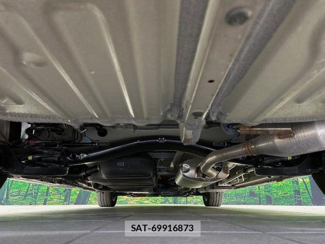 Toyota NOAH HYBRID 2025-03 7562571-19