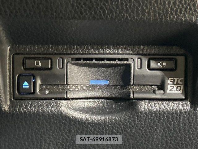 Toyota NOAH HYBRID 2025-03 7562571-6