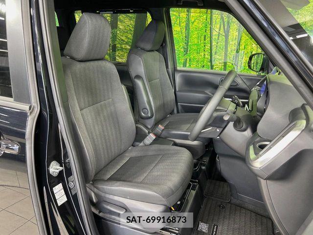 Toyota NOAH HYBRID 2025-03 7562571-7