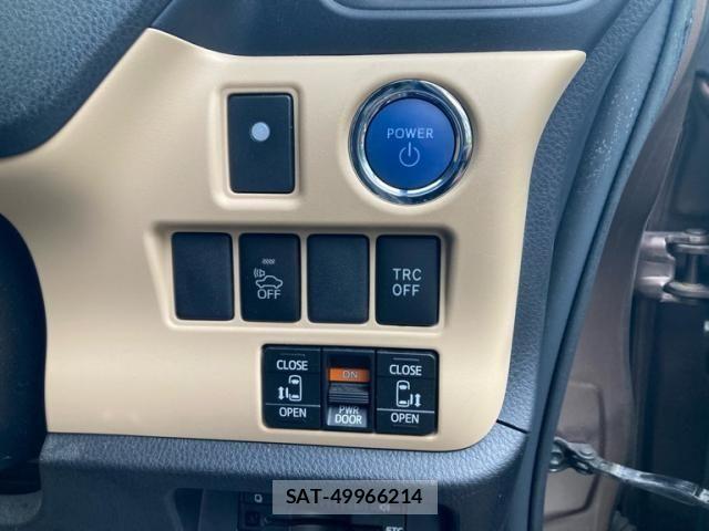 Toyota NOAH HYBRID 2014-04 7618806-18