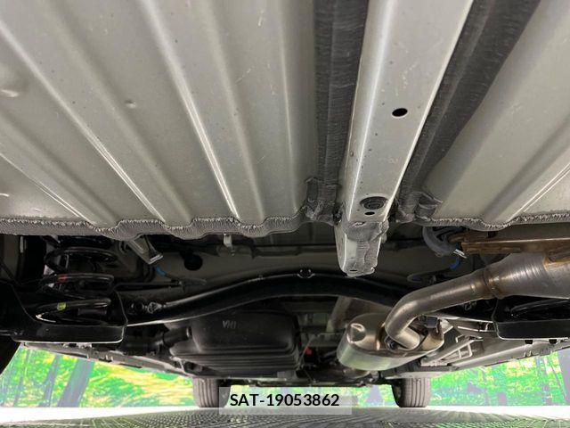 Toyota NOAH HYBRID 2023-12 7618785-19