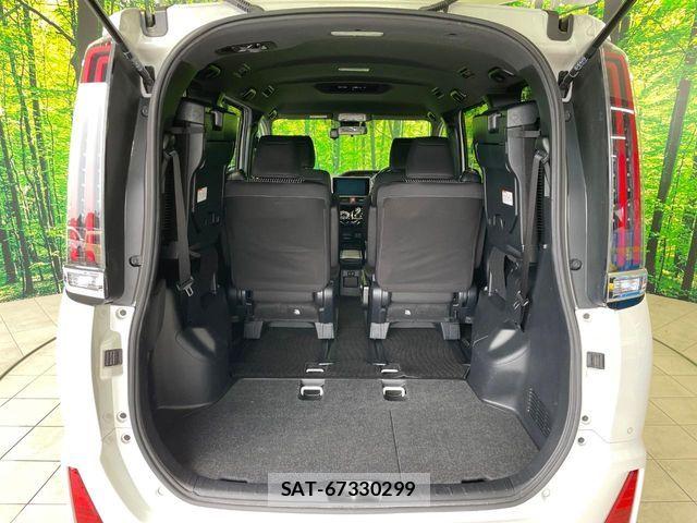 Toyota NOAH HYBRID 2020-03 7618792-9