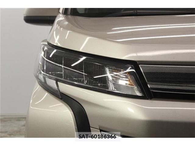 Toyota NOAH HYBRID 2023-01 7618789-11