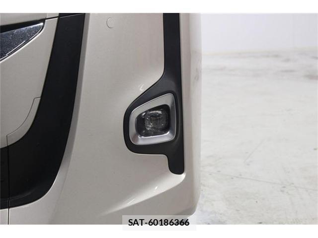 Toyota NOAH HYBRID 2023-01 7618789-15