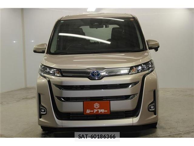 Toyota NOAH HYBRID 2023-01 7618789-1