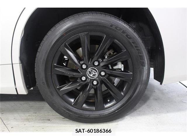 Toyota NOAH HYBRID 2023-01 7618789-24