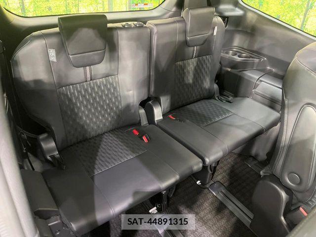 Toyota NOAH HYBRID 2023-05 7618786-9