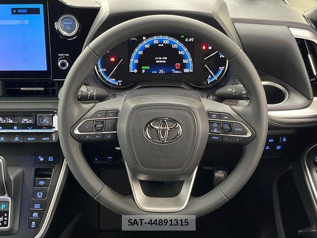 Toyota NOAH HYBRID 2023-05 7618786-11