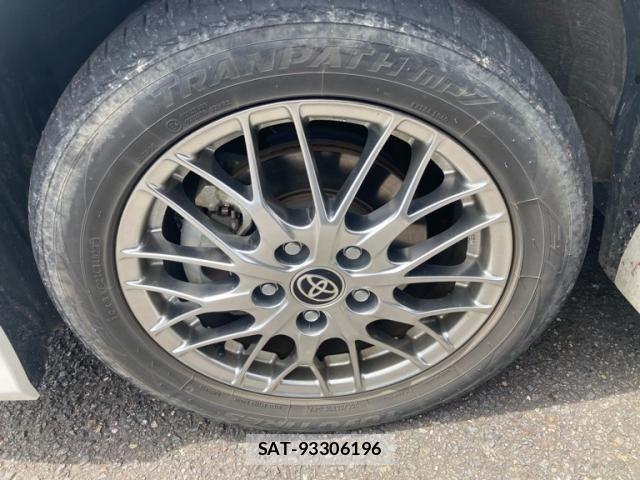 Toyota NOAH HYBRID 2021-07 7618791-8