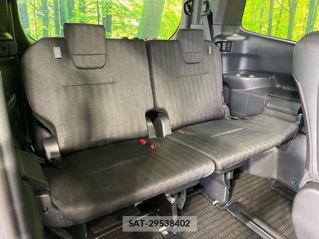 Toyota NOAH HYBRID 2023-10 7618787-10