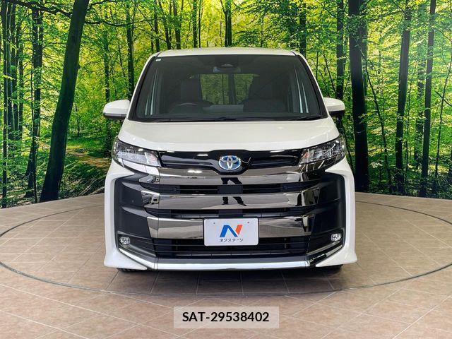 Toyota NOAH HYBRID 2023-10 7618787-14