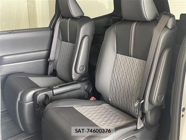 Toyota NOAH HYBRID 2026-05 7618783-21