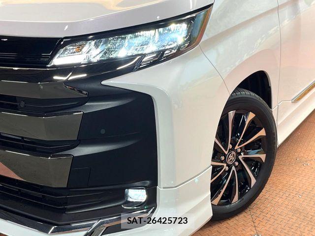 Toyota NOAH HYBRID 2024-02 7726596-13