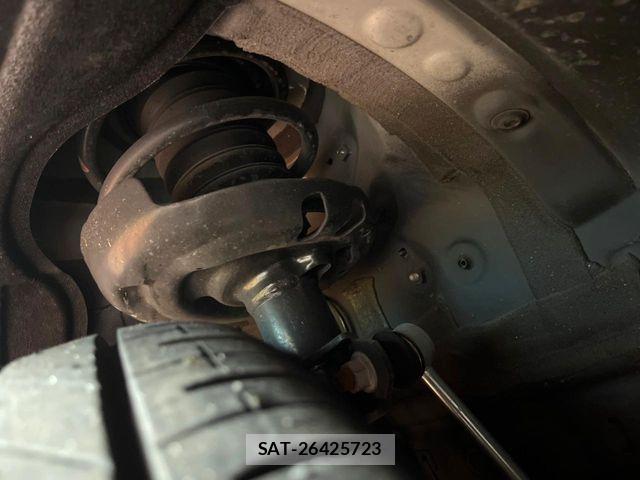 Toyota NOAH HYBRID 2024-02 7726596-19