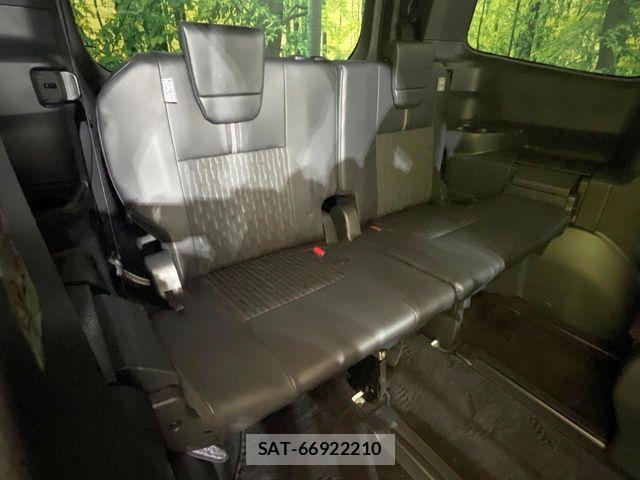 Toyota NOAH HYBRID 2024-02 7726598-9