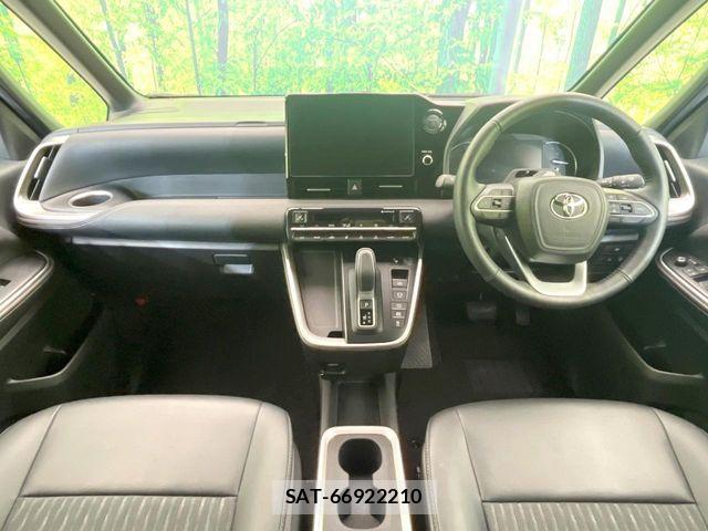 Toyota NOAH HYBRID 2024-02 7726598-1