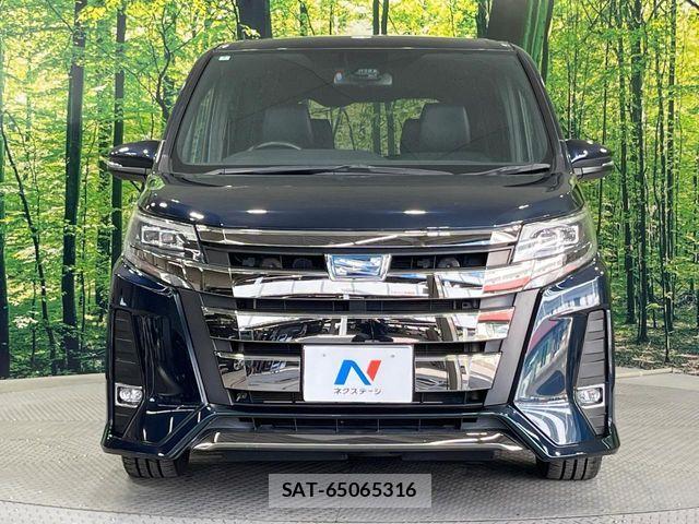 Toyota NOAH HYBRID 2018-09 7726616-14