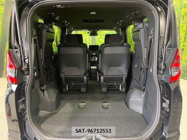 Toyota NOAH HYBRID 2025-06 7726612-11