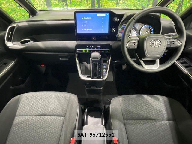 Toyota NOAH HYBRID 2025-06 7726612-1