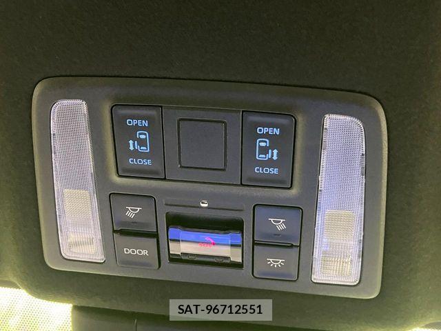 Toyota NOAH HYBRID 2025-06 7726612-4
