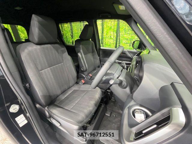 Toyota NOAH HYBRID 2025-06 7726612-8