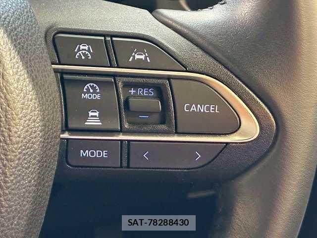 Toyota NOAH HYBRID 2022-08 7726609-5