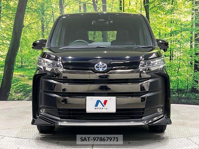Toyota NOAH HYBRID 2022-04 7726614-15
