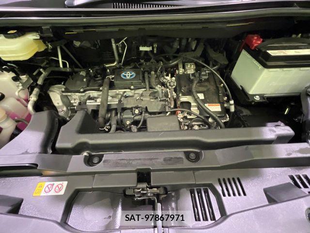 Toyota NOAH HYBRID 2022-04 7726614-18