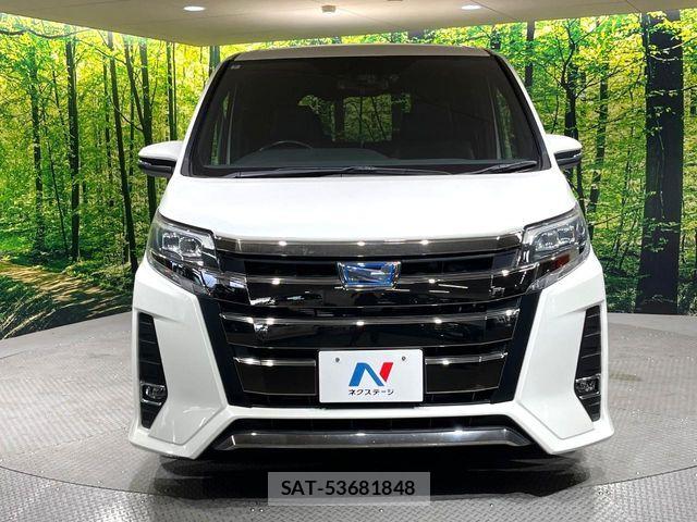 Toyota NOAH HYBRID 2018-08 7726618-13
