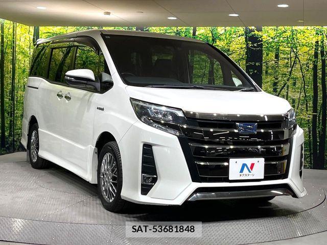 Toyota NOAH HYBRID 2018-08 7726618-15