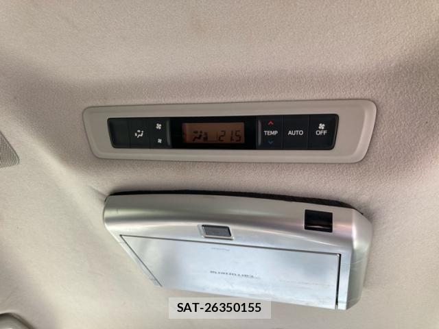 Toyota NOAH HYBRID 2014-06 7726622-17