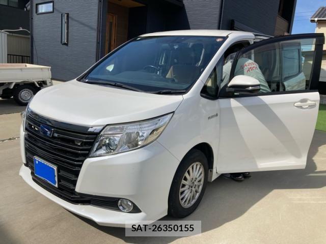 Toyota NOAH HYBRID 2014-06 7726622-1