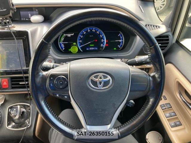 Toyota NOAH HYBRID 2014-06 7726622-5