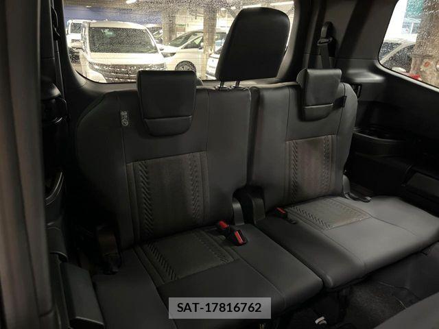 Toyota NOAH HYBRID 2026-06 7787769-9