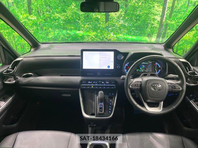 Toyota NOAH HYBRID 2023-07 7787752-1