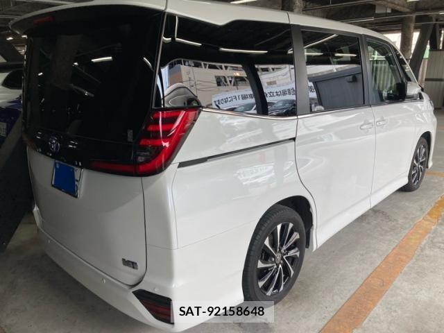 Toyota NOAH HYBRID 2022-05 7787743-5
