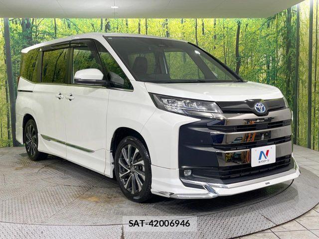 Toyota NOAH HYBRID 2023-07 7787753-16