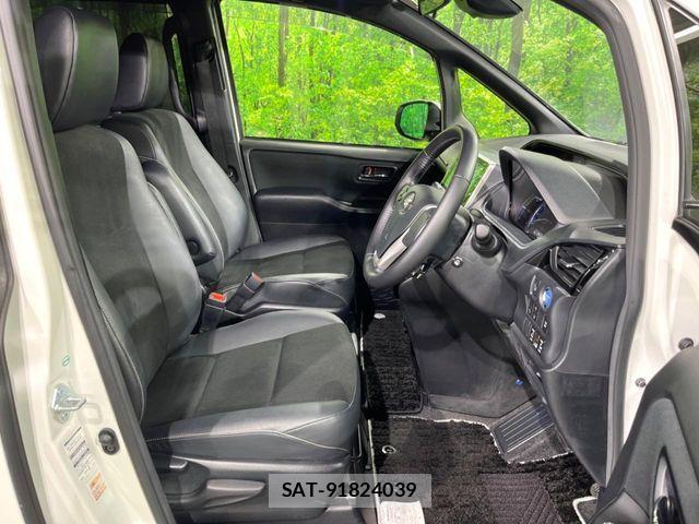 Toyota NOAH HYBRID 2016-10 7787741-7