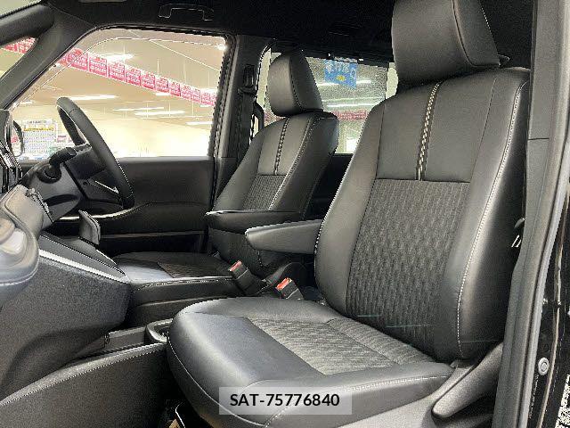 Toyota NOAH HYBRID 2023-10 7787751-18