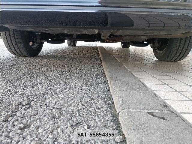 Toyota NOAH HYBRID 2017-11 7787738-18